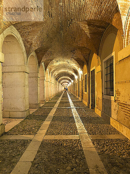 Spain  Community of Madrid  Aranjuez  Arches along covered footpath outside Royal Palace Of Aranjuez