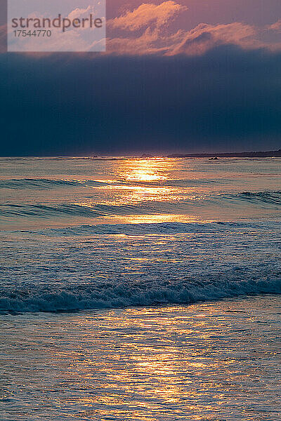 Sonnenuntergang über dem Meer