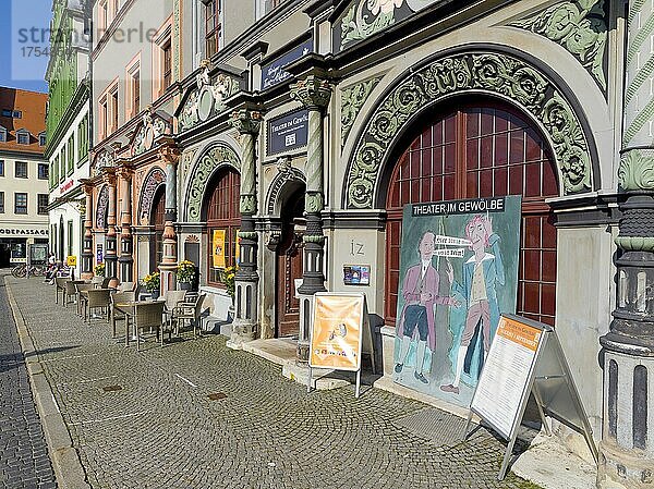 Theater im Gewölbe  Hausfassade  Marktplatz  Weimar  Thüringen  Deutschland  Europa