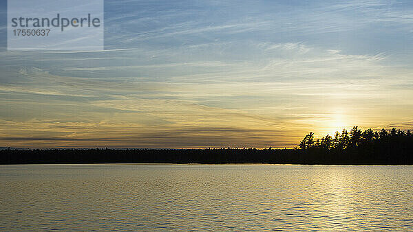 USA  Maine  Cooper  Cathance Lake bei Sonnenuntergang