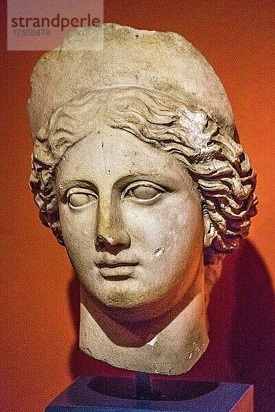 Marmorkopf einer Frau  Perge  2. Jhd. Archäologisches Museum  Antalya  Türkei  Antalya  Türkei  Asien
