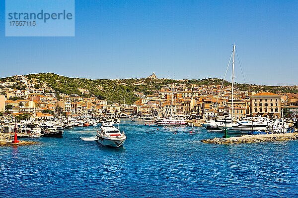 Hafen  Isola della Maddalena  Costa Smeralda  Sardinien  Italien  Europa