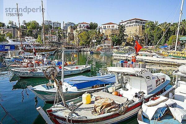 Hafen  Antalya  Perle der Türkischen Riviera  Antalya  Türkei  Asien