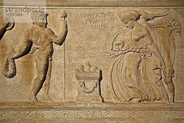 Dionysisches Relief auf dem Gymnasiarch Gerostratos Sarkophag  Istanbul  Türkei  Asien