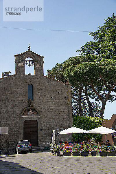 Europa  Italien  Viterbo  Jesusplatz  Kirche St. Silvester