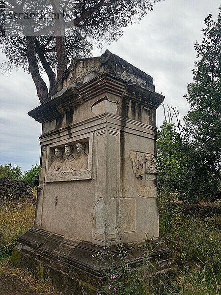 Europa  Italien  Latium  Rom  Via Appia  Grabmal der Familie Rabirii