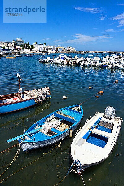 Italien  Apulien  Bari  Santo Spirito  Hafen