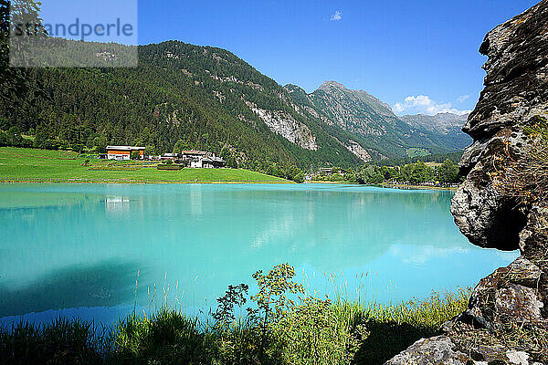 Italien  Aostatal  Brusson  der See