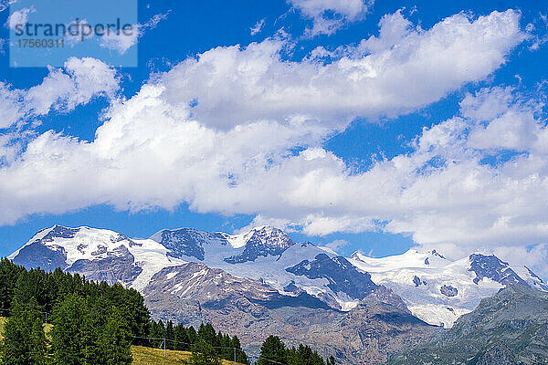 Italien  Aosta-Tal  Ayas  Berglandschaft