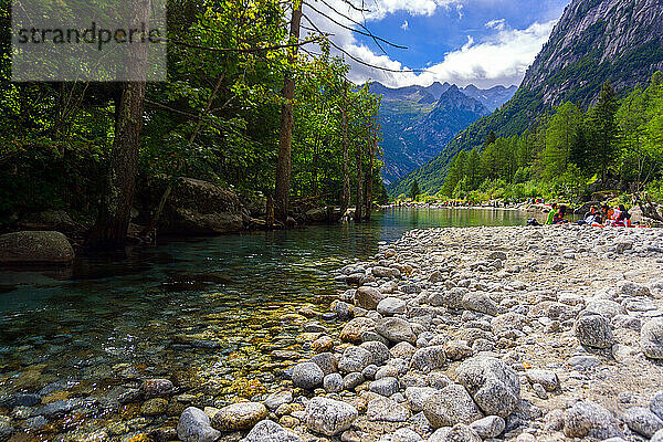 Italien  Lombardei  Valtellina  Val di Mello  Bidet della Contessa See