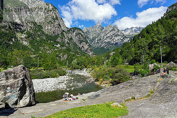 Italien  Lombardei  Valtellina  Val Masino