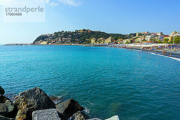 Italien  Ligurien  Arenzano  der Strand