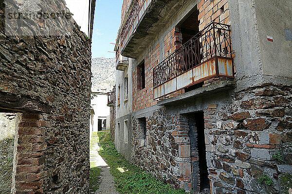 Italien  Kalabrien  Roghudi Vecchio  verlassenes Dorf
