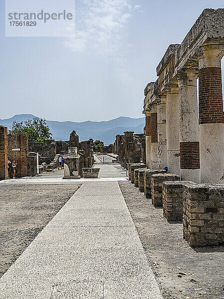 Italien  Kampanien  Pompeji  archäologische Stätte  Ruinen einer antiken römischen Stadt