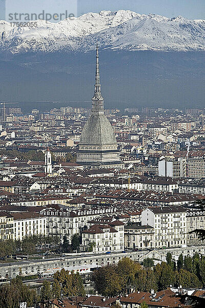 Italien  Piemont  Turin  Stadtbild mit Mole Antonelliana