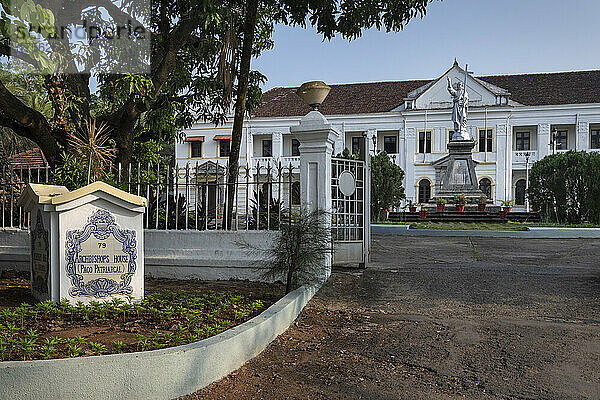 Das Haus der Erzbischöfe (Erzbischöflicher Palast)  Althino  Panjim City  Panjim (Panaji)  Goa  Indien  Asien