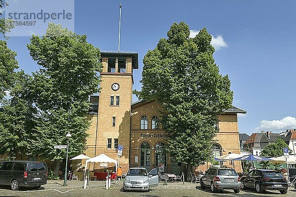 S-Bahnhof Lichterfelde West  Lichterfelde  Steglitz-Zehlendorf  Berlin  Deutschland  Europa