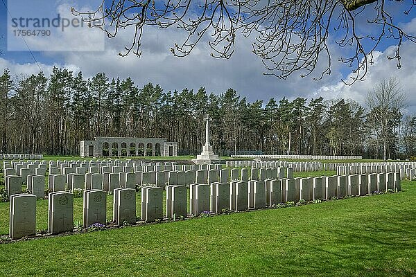 Britischer Soldatenfriedhof  Heerstraße  Westend  Charlottenburg-Wilmersdorf  Berlin  Deutschland  Europa