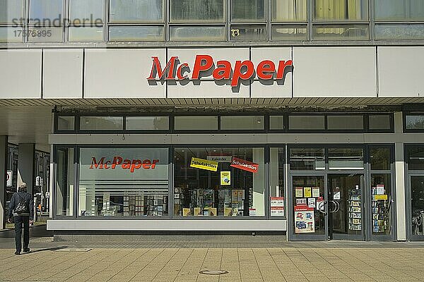 Filiale Mc Paper  Leipziger Straße  Mitte  Berlin  Deutschland  Europa