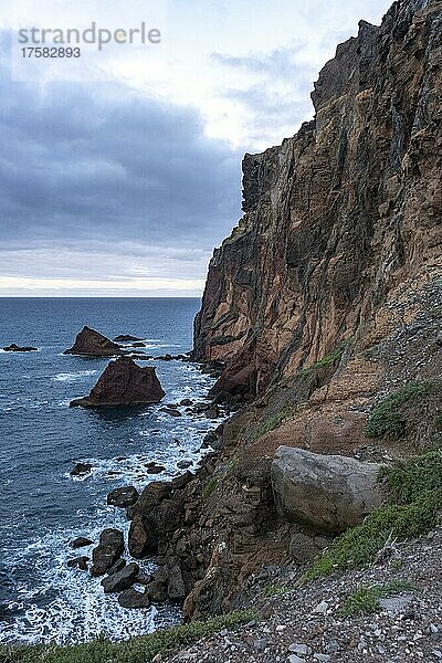 Miradouro de São Lourenço  Felsküste  Steilküste  Ponta de San Lorenzo  Madeira  Portugal  Europa