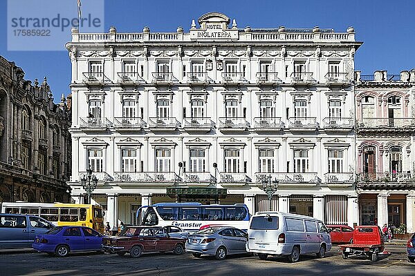 Hotel Inglaterra  Neoklassizismus  ältestes Hotel der Stadt  23. Dezember 1875 eröffnet  Paseo del Prado #416  Havanna  Kuba  Karibik  Mittelamerika