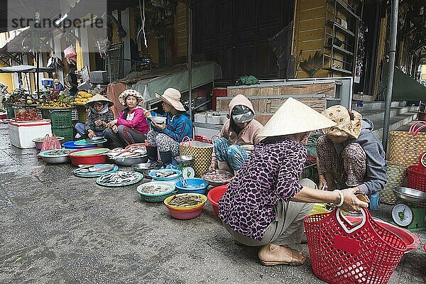 Markt in Hoi An  Vietnam  Asien
