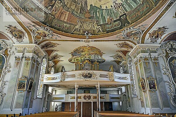 Orgelempore  Pfarrkirche St. Pankratius  Wiggensbach  Allgäu  Bayern  Deutschland  Europa
