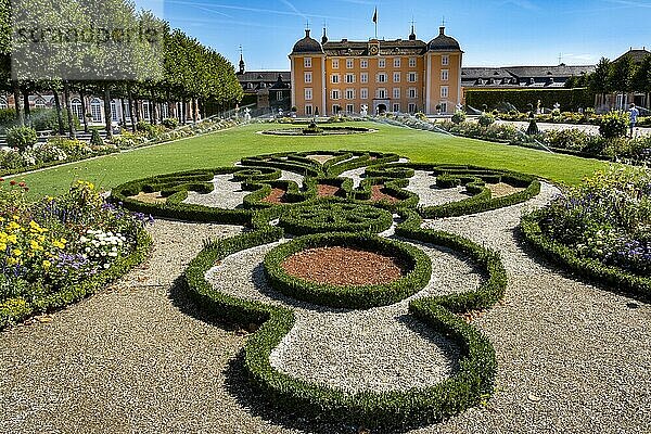 Schlossgarten  Französischer Barockgarten  am Schloss Schwetzingen  Baden-Württemberg  Deutschland  Europa