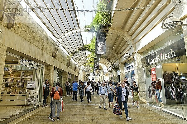 Einkaufstraße Mamilla Ave. Jerusalem  Israel  Asien