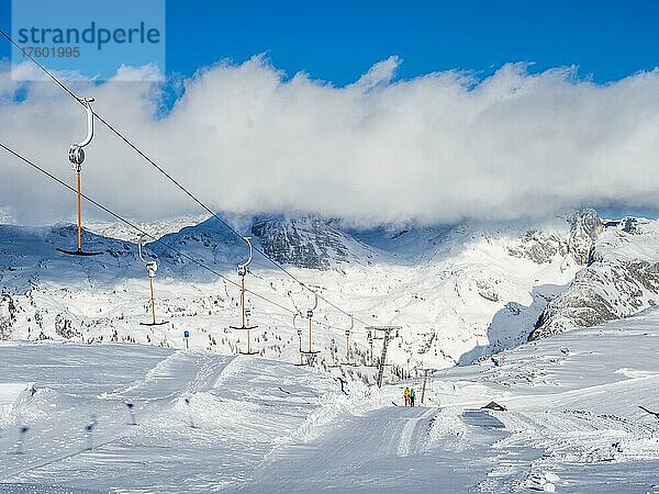 Skilift im Skigebiet Tauplitzalm  Steiermark  Österreich  Europa