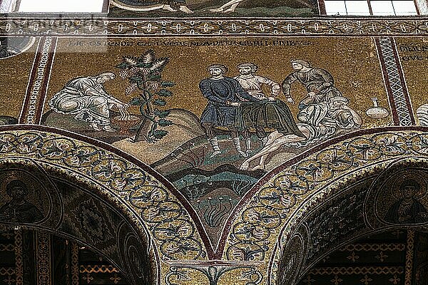 Mosaik in der Kathedrale von Monreale  Duomo di Monreale  in der Nähe von Palermo  Sizilien  Italien  Europa
