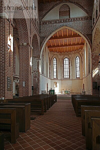 Johanneskirche  Hauptschiff  Backsteinkirche  Baubeginn Ende 13. Jhd. Tartu  Estland  Baltikum  Europa