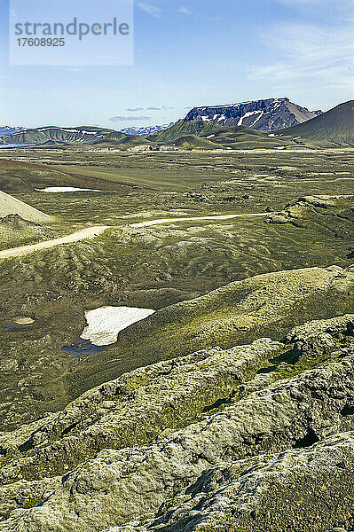 Berglandschaft bei Landmannalaugar  Fjallabak Naturreservat; Island