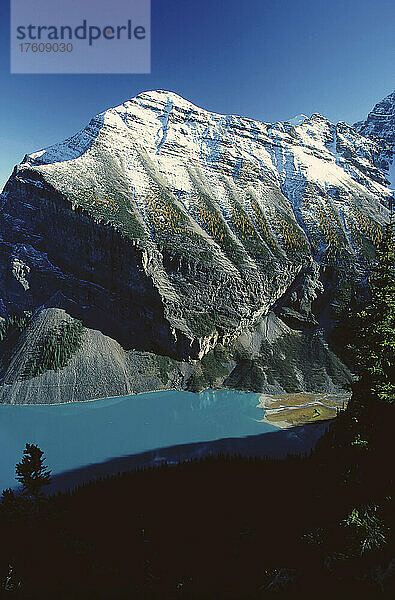 Mt. Fairview und Lake Louise  Banff-Nationalpark  Alberta  Kanada