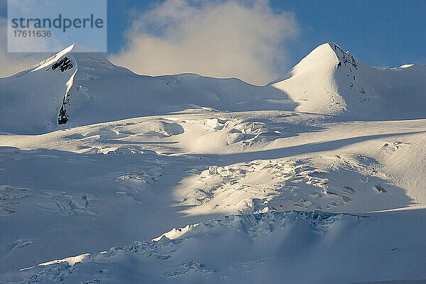 Gletscher  Berge und Schnee; Selkirk Mountains  British Columbia  Kanada.