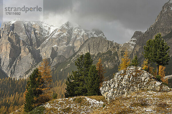 Conturines-Spitze in den italienischen Dolomiten; Cortina d'Ampezzo  Dolomiten  Italien.