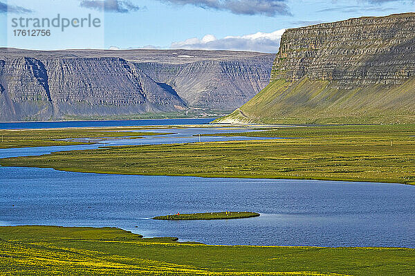 Landschaft bei Hnotur  nahe Latrabjarg; Westfjorde  Island