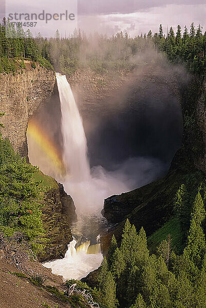 Helmcken Falls  Wells Gray Provincial Park  British Columbia  Kanada