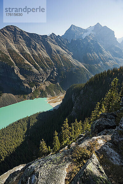 Mount Fairview  Mount Aberdeen und Lake Louise vom Big Beehive  Banff National Park  Alberta  Kanada