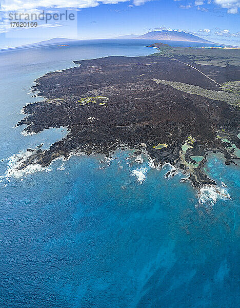 Das Ahihi-Kinau Natural Area Reserve wurde 1973 eingerichtet  um den jüngsten Lavastrom auf Maui und die küstennahen Korallenriff-Ökosysteme sowie die dort vorkommenden Anchialin-Teiche zu erhalten und zu schützen; Maui  Hawaii  Vereinigte Staaten von Amerika