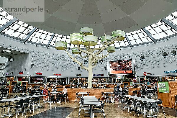 Foodmarket  Restaurants  Einkaufszentrum Waterfront  AG-Weser-Straße  Gröpelingen  Bremen  Deutschland  Europa