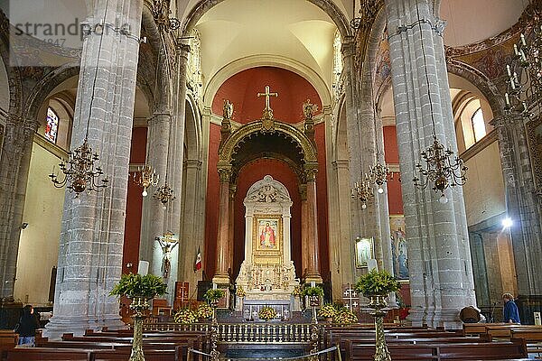 Alte Basilika Maria de Guadalupe  Mexiko Stadt  Mexiko  Mittelamerika