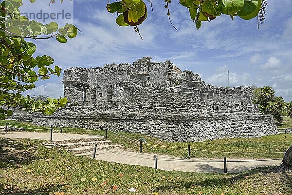 Gran Palacio  Mayaruinen Tulum  Quintana Roo  Mexiko  Mittelamerika