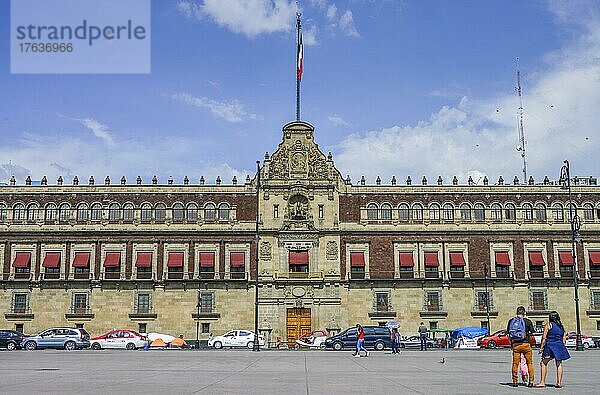 Palacio Nacional  Plaza de la Constitucion  Mexiko Stadt  Mexiko  Mittelamerika
