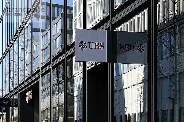Schriftzug UBS  Zürich  Schweiz  Europa