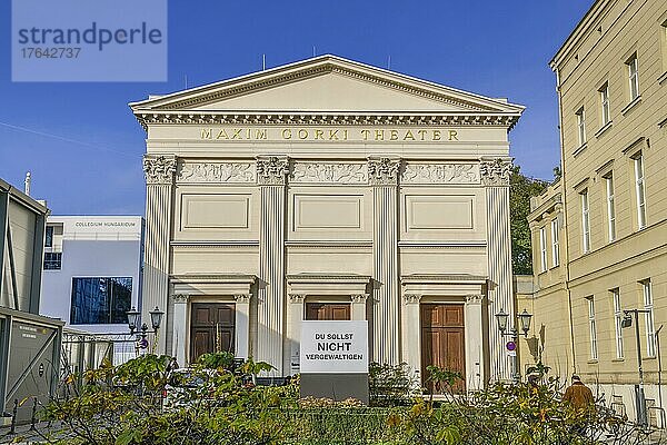 Maxim-Gorki-Theater  Am Festungsgraben  Mitte  Berlin  Deutschland  Europa