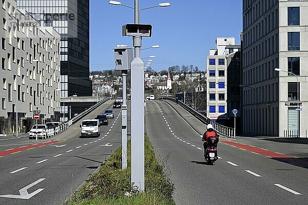 Europabrücke  Radarkontrolle  Zürich Schweiz