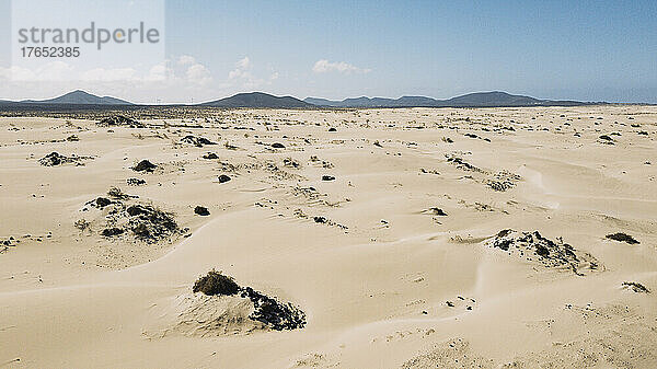 Spanien  Fuerteventura Luftaufnahme der Sandlandschaft des Naturparks Corralejo