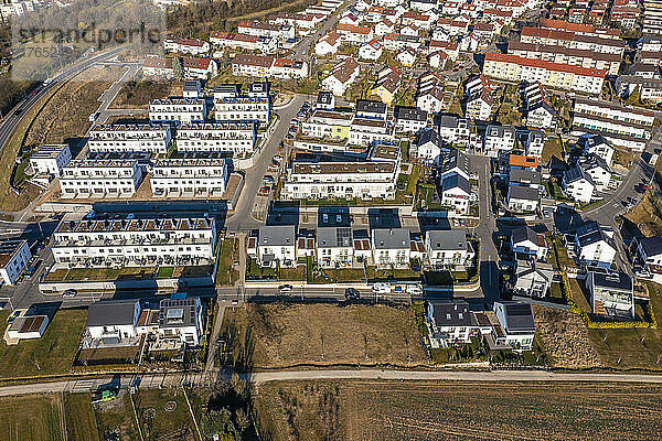 Deutschland  Baden-Württemberg  Plochingen  Luftaufnahme moderner Vorstadthäuser