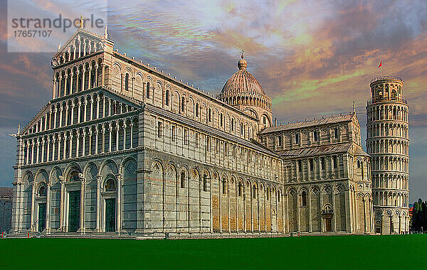 Panorama des Schiefen Turms von Pisa mit der Kathedrale (Duomo)